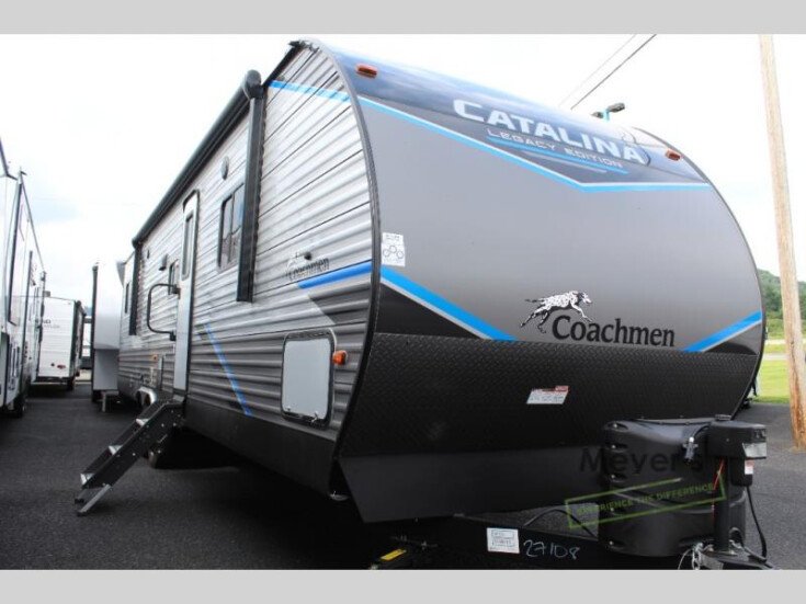 Thumbnail Photo undefined for New 2022 Coachmen Catalina 343BHTS